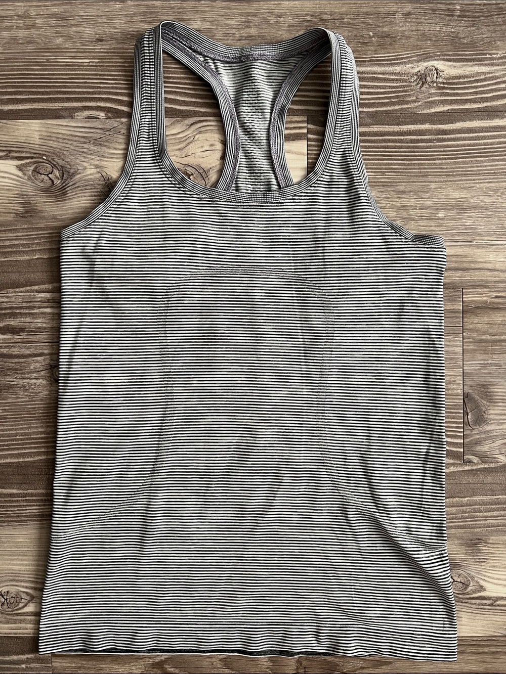 Lululemon Swiftly Tech Racerback 2.0 Wee Are From Space White Size 8